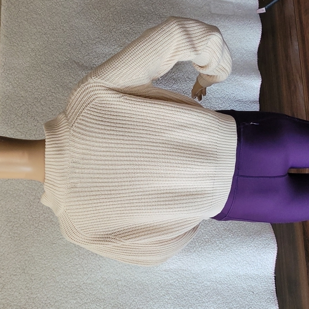 kendall and kylie cropped sweater kendall and kylie cropped sweater kendall - Picture 13 of 15